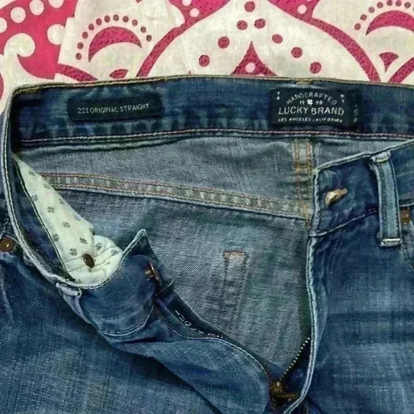 Lucky Brand Men's‎ 221 Original Straight Medium Wash Jeans 32x32-SOLD OUT ONLINE - Picture 5 of 10